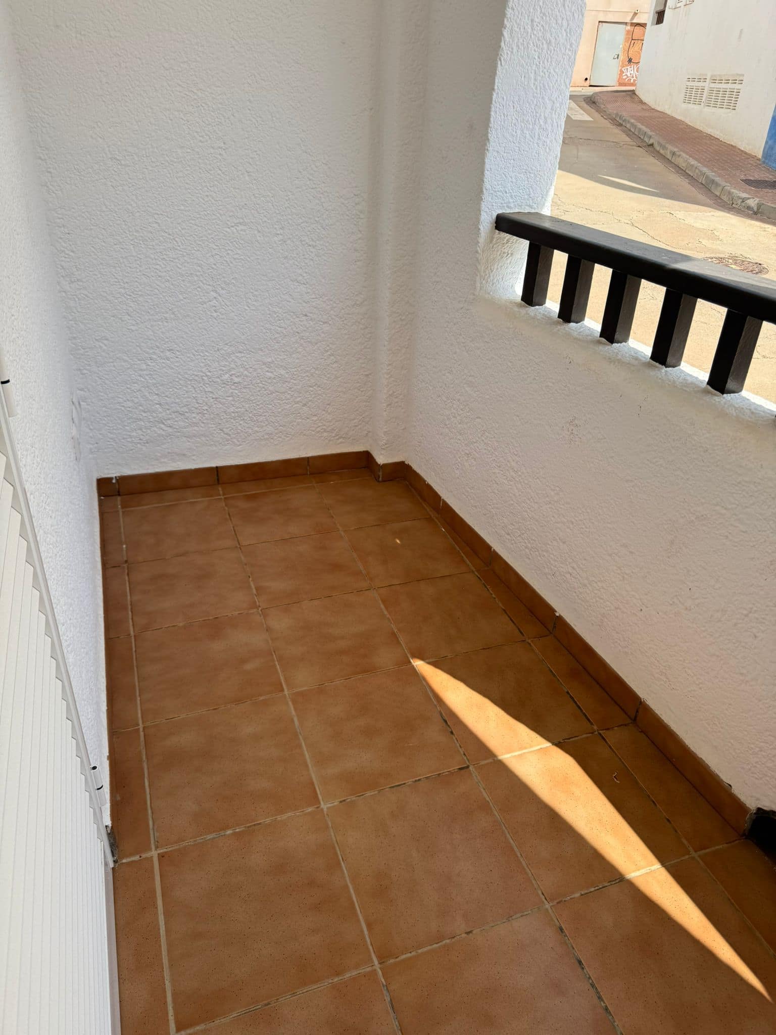 Terraza de vivienda vacacional limpia y preparada para huéspedes en San José